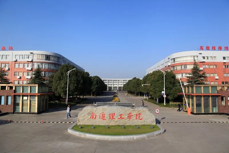 合作共贏謀發(fā)展，校企互動譜新篇——博思中國